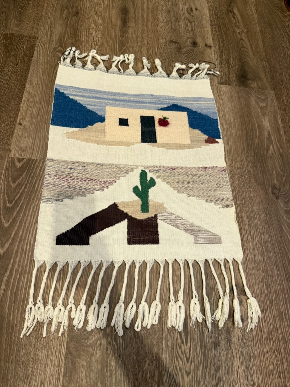 Vintage handmade 90s Wool Southwestern
Pueblo Tapestry so beautiful 22x17 inches